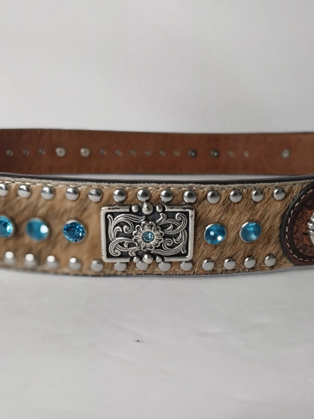 NOCONA Brown Haircalf Belt with Blue Crystal Accents Size 34 .